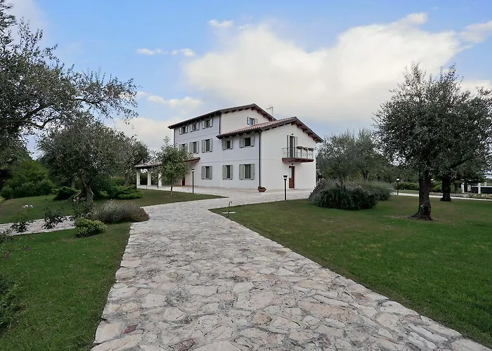 Casale Degli Ulivi 3* Santa Maria la Palma