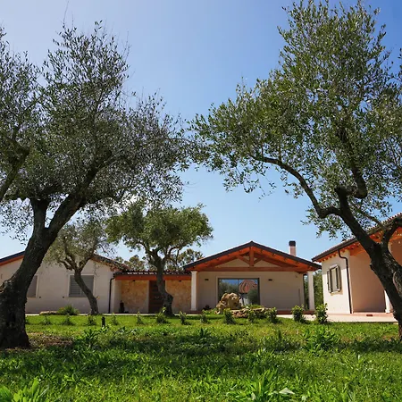 Hotel Casale Degli Ulivi 3*