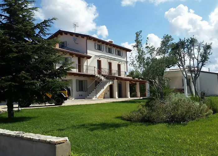 Hotel Casale Degli Ulivi 3*